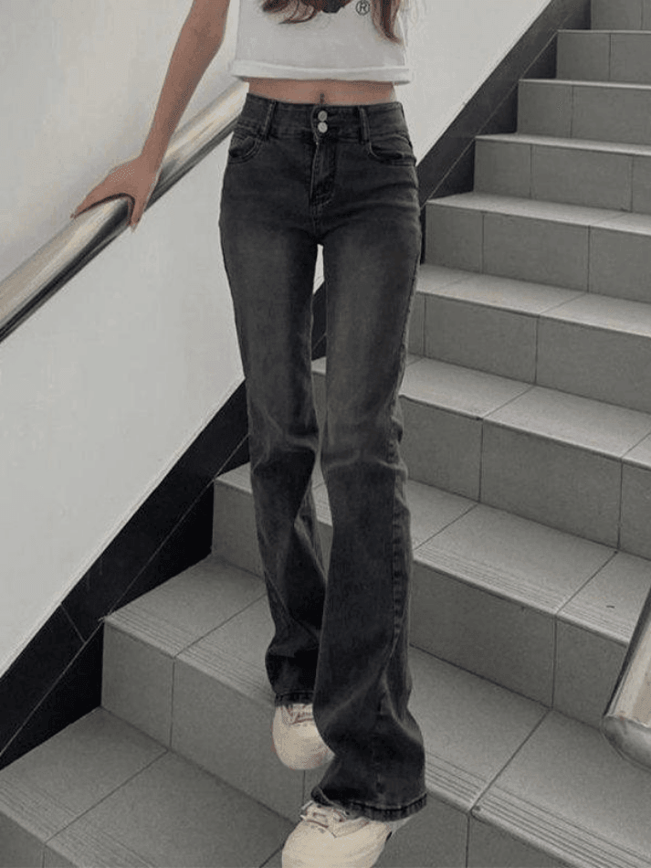 Style Core Aesthetics, New Style Trends - Jean skinny évasé à la cheville vintage