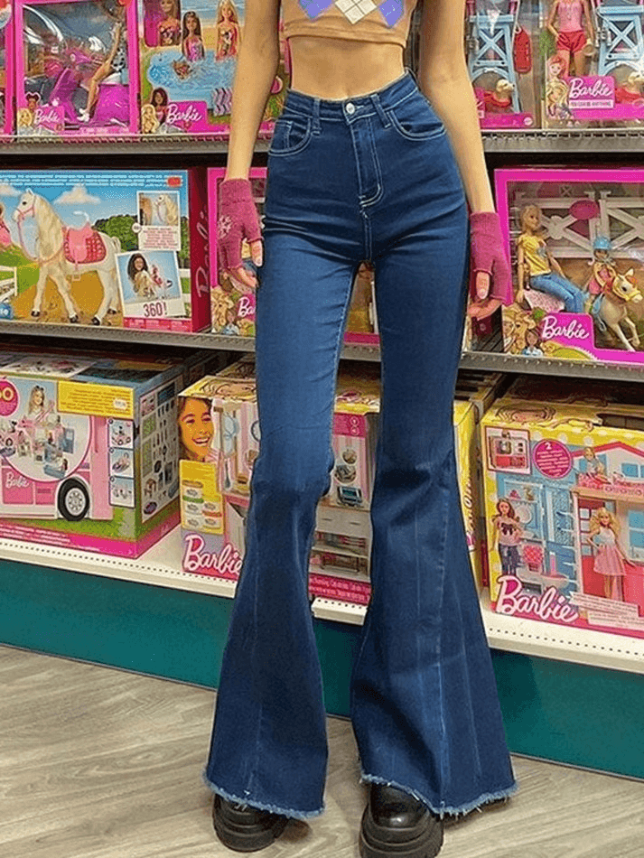 Style Core Aesthetics, New Style Trends - Jean évasé taille haute classique