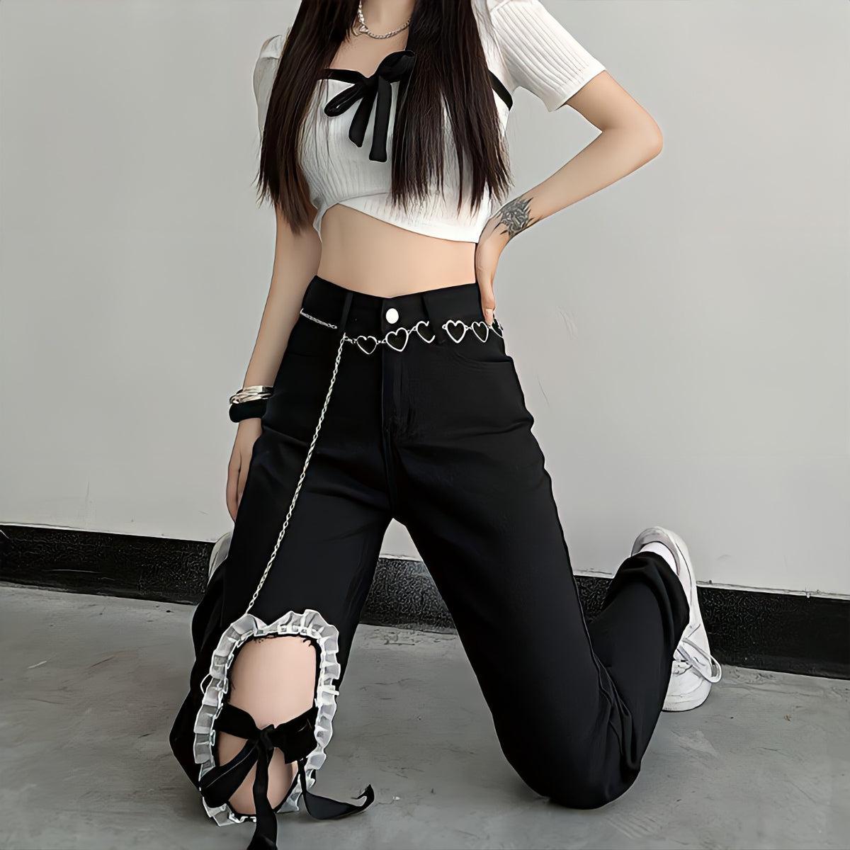 Style Core Aesthetics, New Style Trends - Lace Up Knee Washed Jeans