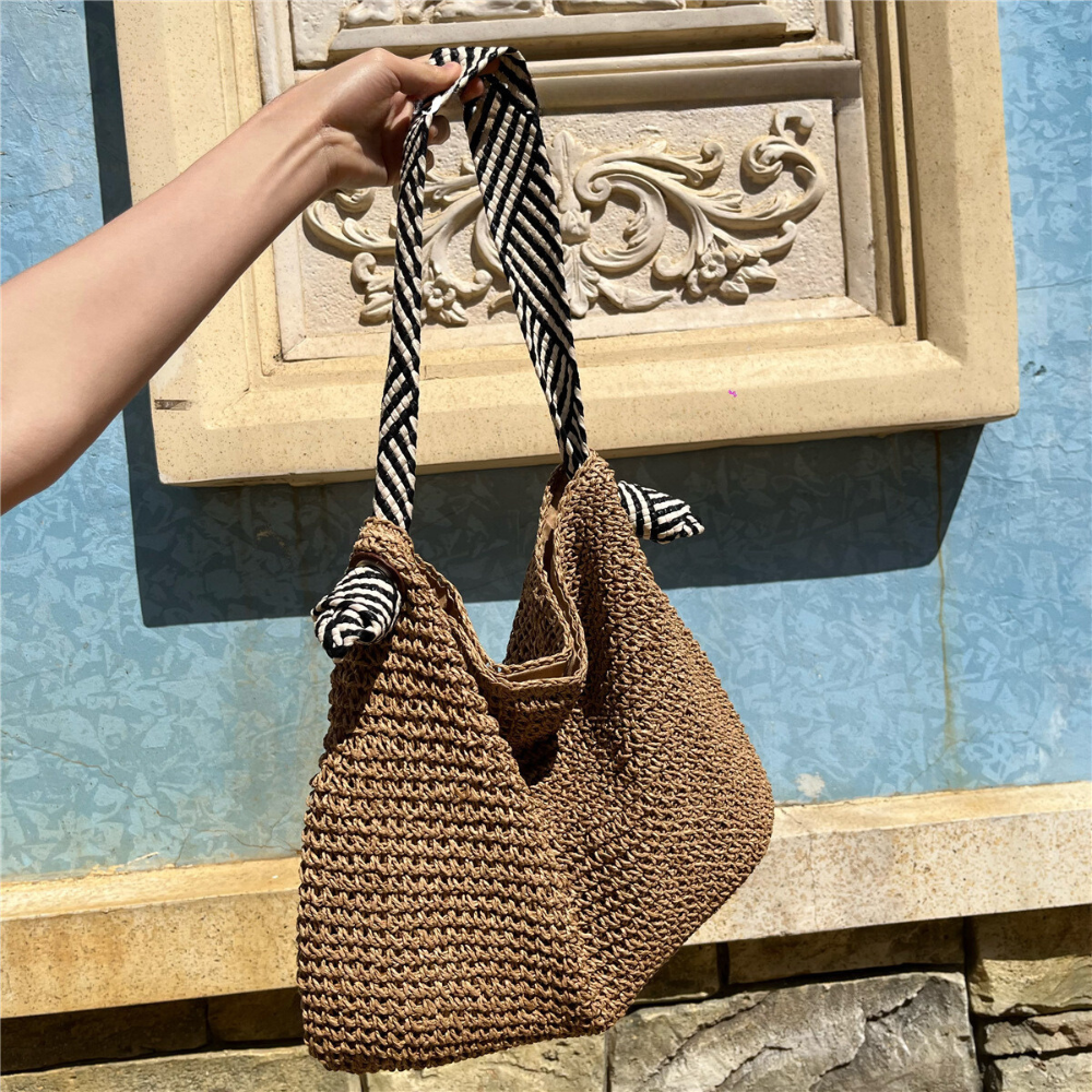 Style Core Aesthetics, New Style Trends - Mahira | Sac bandoulière essentiel