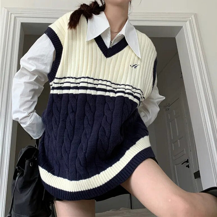 Style Core Aesthetics, New Style Trends - Old Money Yacht Club Striped Vest