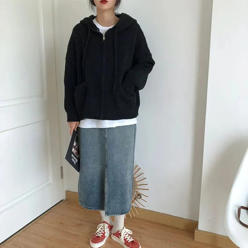 Style Core Aesthetics, New Style Trends - Oversized Knitted Hooded Cardigan