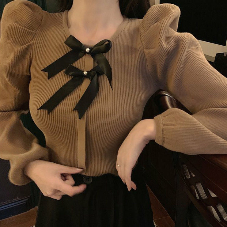 Style Core Aesthetics, New Style Trends - Parisian Style Ribbed Top with Bows