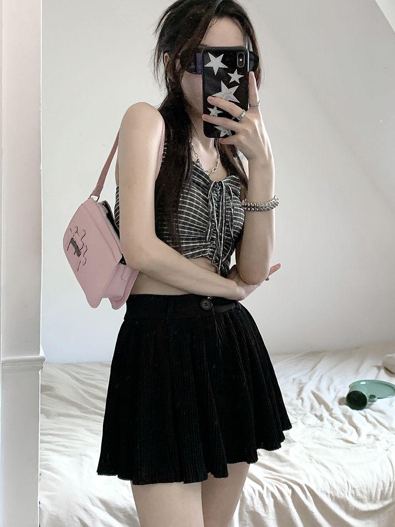 Style Core Aesthetics, New Style Trends - Pleated Mini Skort