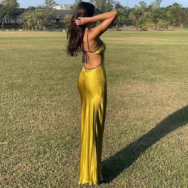 Style Core Aesthetics, New Style Trends - Satin Backless Maxi Dress