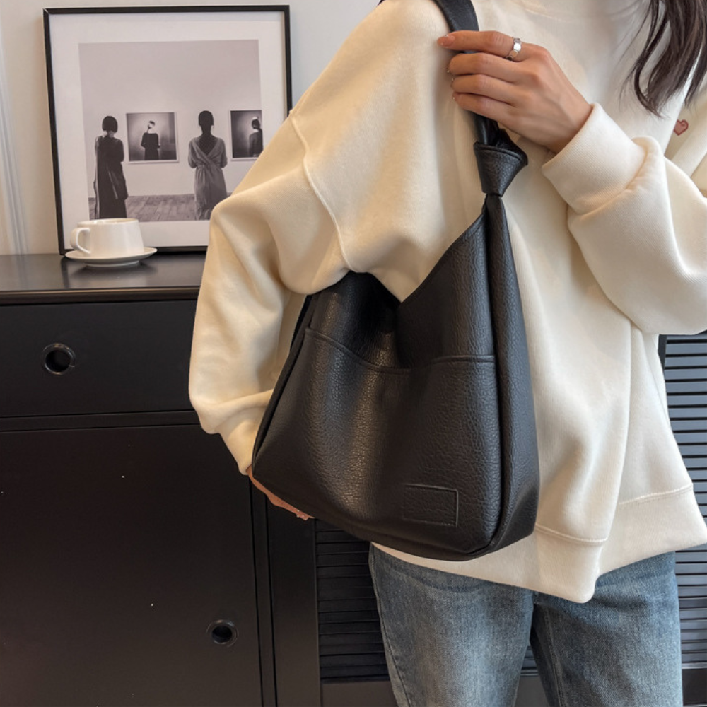 Style Core Aesthetics, New Style Trends - Savia | Sac hobo minimal