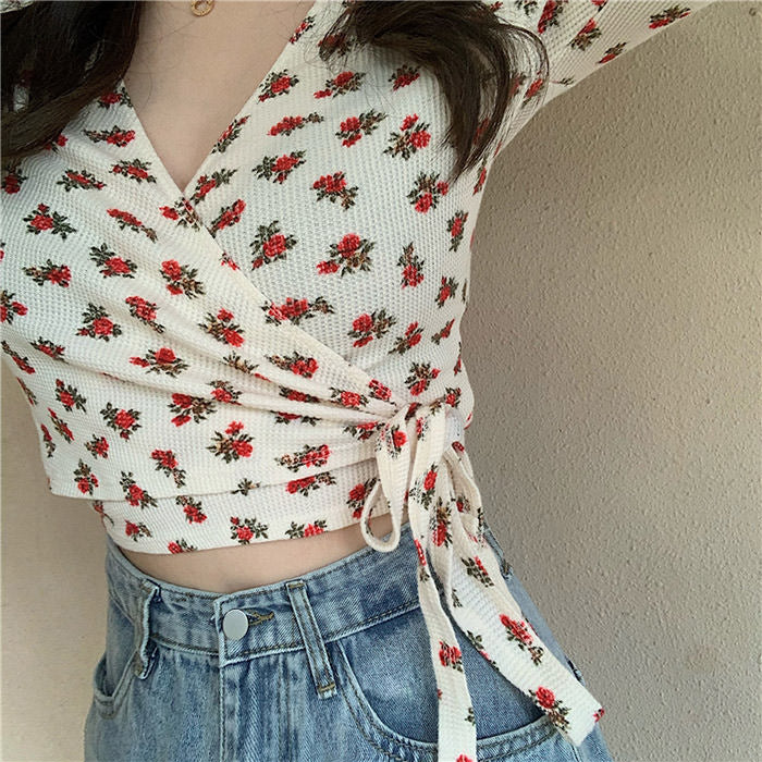 Style Core Aesthetics, New Style Trends - Secret Garden Wrap Top