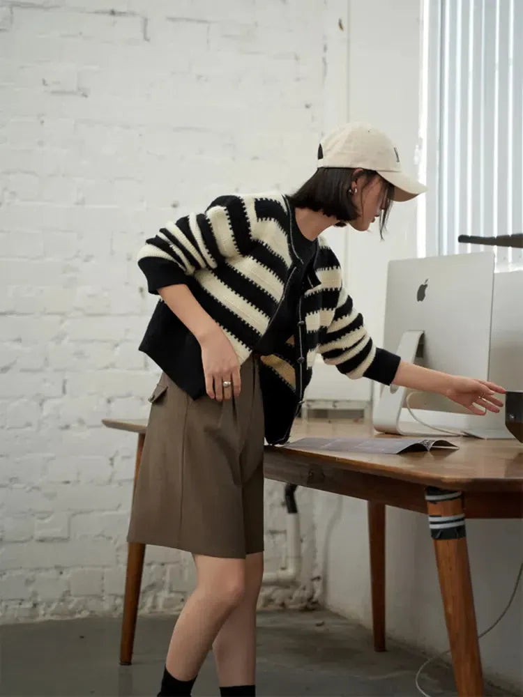 Style Core Aesthetics, New Style Trends - Striped Button Up Cardigan