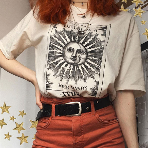 Style Core Aesthetics, New Style Trends - The Future Is in Our Hands Tee