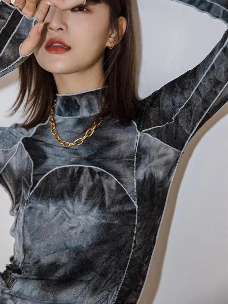 Style Core Aesthetics, New Style Trends - Tie Dye High Neck Top