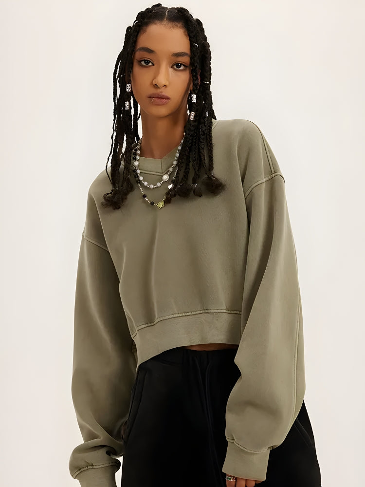Style Core Aesthetics, New Style Trends - V-Neck Drop Shoulder Cropped Sweatshirt