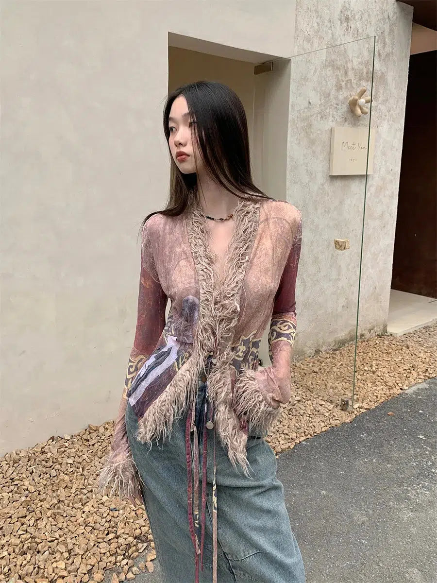 Style Core Aesthetics, New Style Trends - Vintage Faux Fur Detailed Lace Up Top