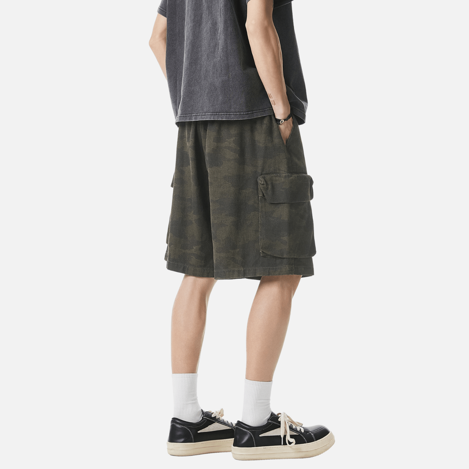 Style Core Aesthetics, New Style Trends Vintage Camo Cargo Shorts